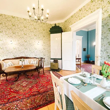 Hotel Schloss *